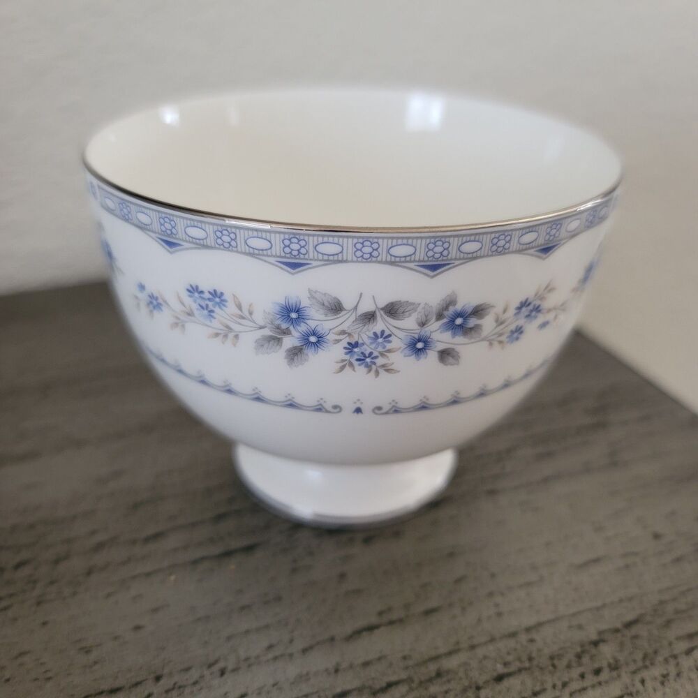 Wedgwood Bone China Open Sugar Bowl Blue Platinum Floral Gardenia Pattern